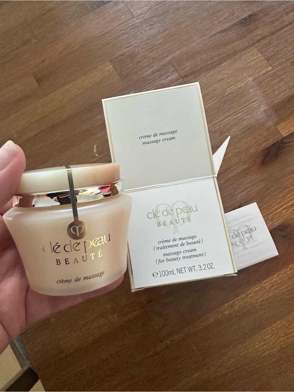 cle de peau Beauté Nude Pink Massage Cream Jar